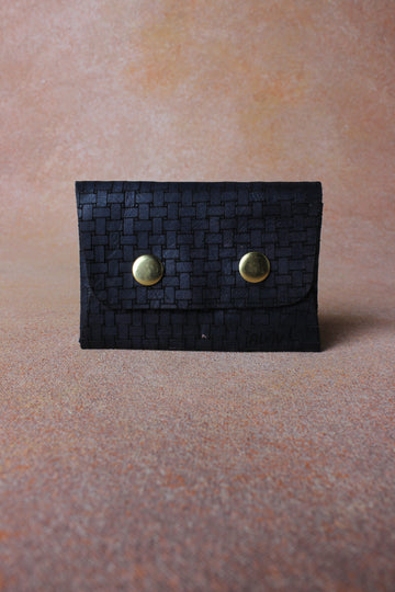 Geometric Elegance: Laser-Printed Leather Card Pouch