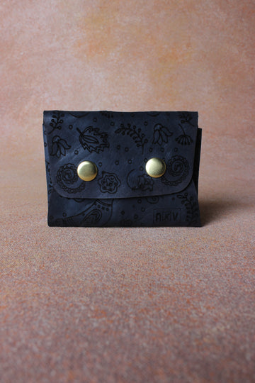 Innovative Impressions: Laser-Etched Leather Card Pouch