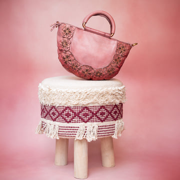 Introducing Roseate Luxe: Leather Crossbody Perfection