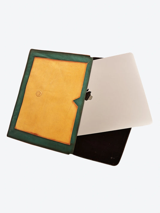40/41 Real Leather Auto Laptop Sleeve