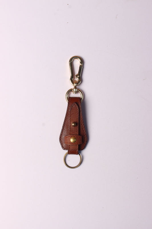 Vintage-Inspired Leather Keyring: Time-tested Style and Function